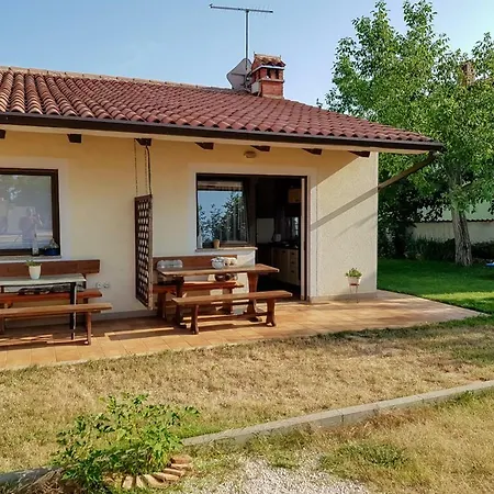Apartments Bernardis Umag Exterior photo